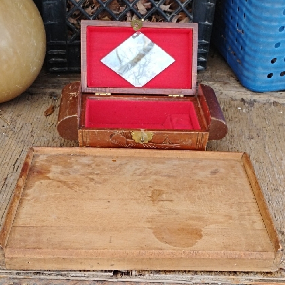 Wooden Jewelry Box with Mirror& Antique Wood Cutting Board